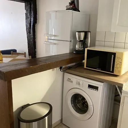 Apartman Superbe T3 Dans Le Quartier Historique De *