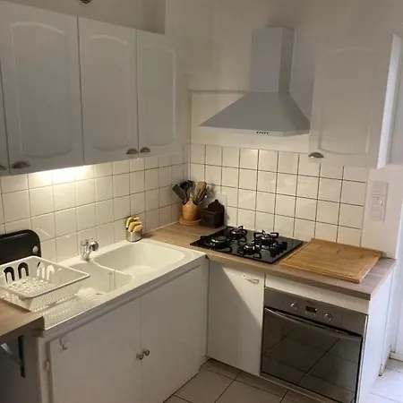 Superbe T3 Dans Le Quartier Historique De