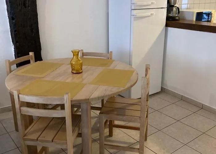 Διαμέρισμα Superbe T3 Dans Le Quartier Historique De